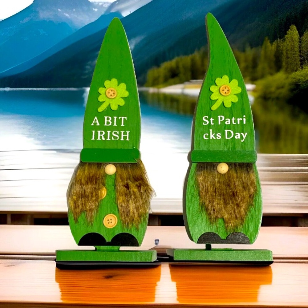 2 Piece Decorative St. Patrick’s Day Wooden Tabletop Decorations 9 Inches Tall